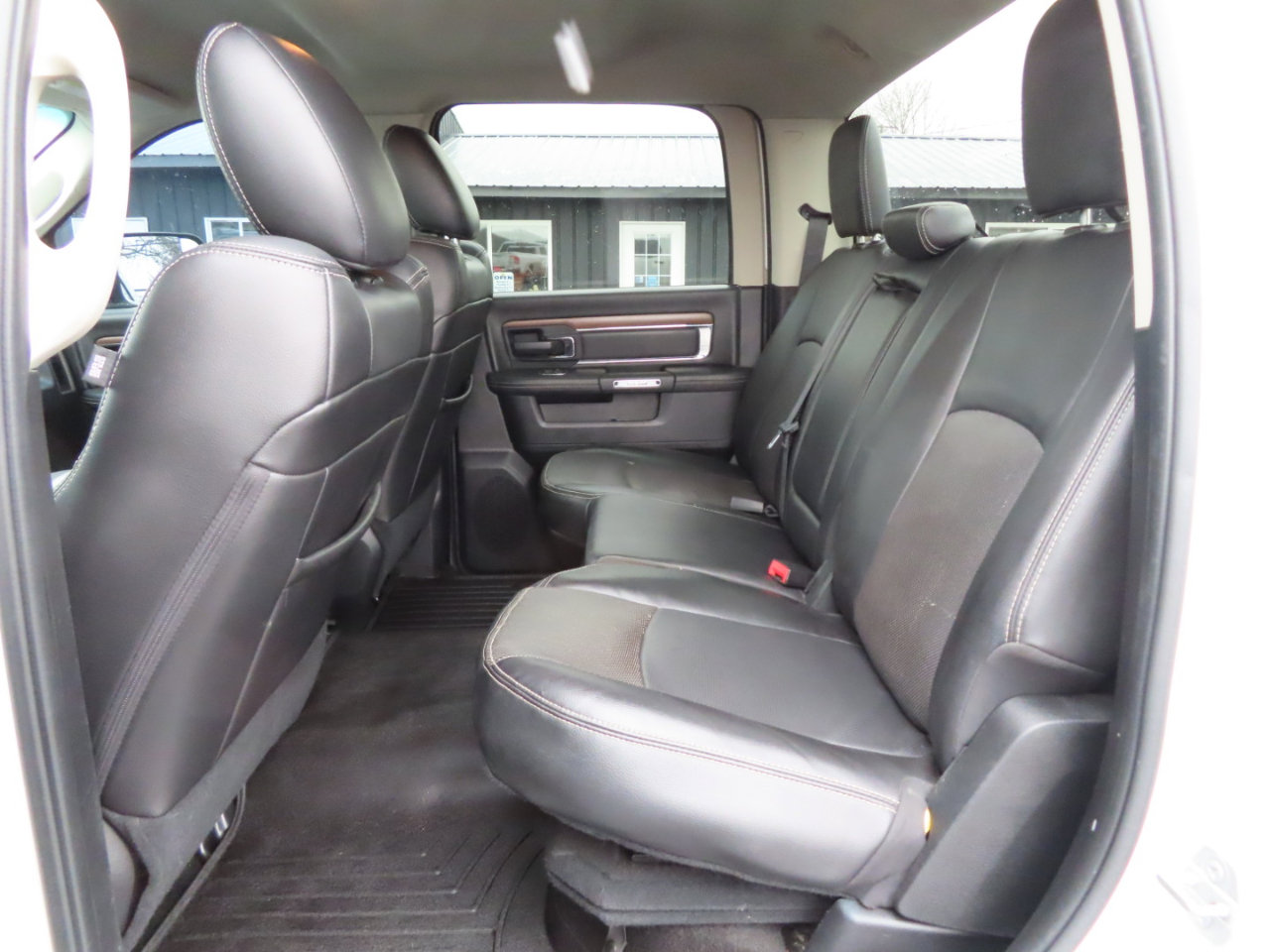 Used 2016 RAM 2500 Tradesman w/ Chrome Appearance Group image 42