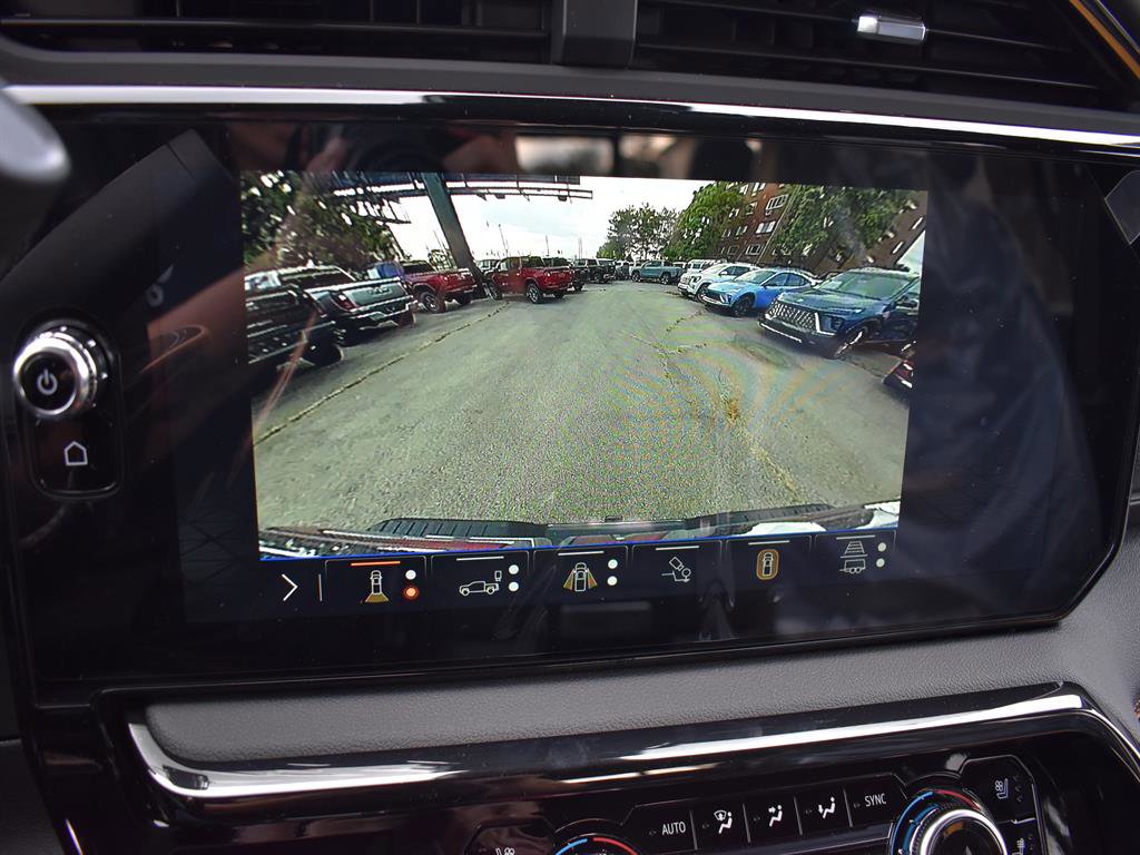 New 2026 GMC Sierra 2500 AT4 w/ AT4 Premium Plus Package image 21