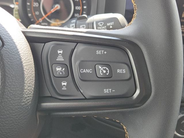 Used 2024 Jeep Wrangler Sport S image 11