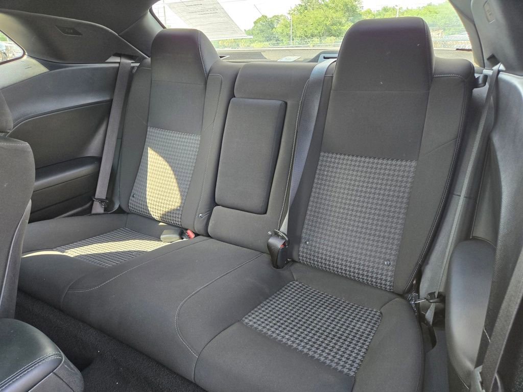Used 2022 Dodge Challenger GT RWD image 36