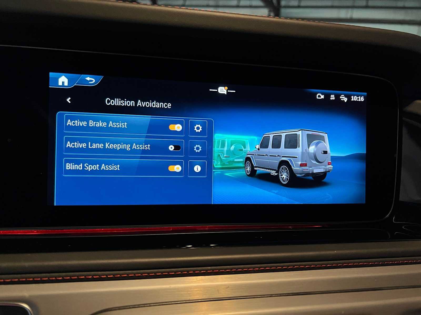Used 2025 Mercedes-Benz G 63 AMG 4MATIC image 44