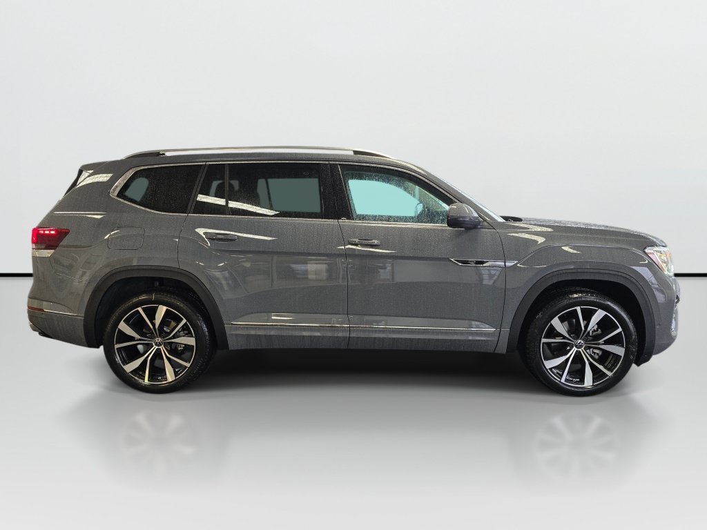 New 2026 Volkswagen Atlas SEL Premium R-Line AWD/4WD image 2