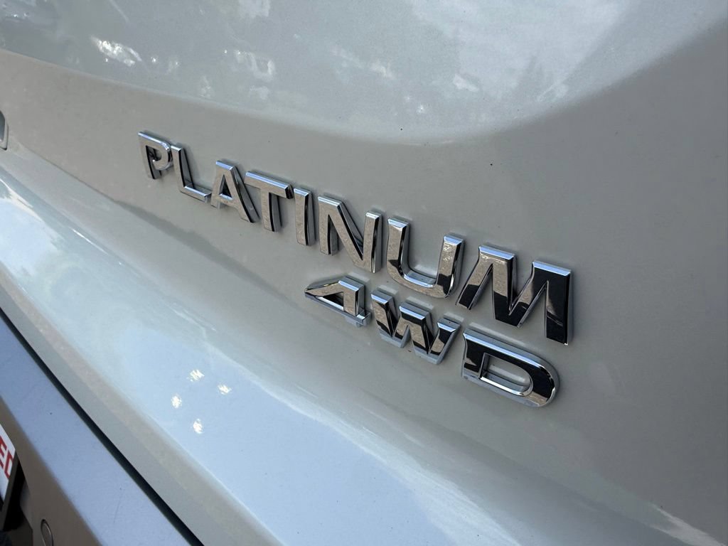 Certified 2023 Nissan Pathfinder Platinum AWD/4WD image 9