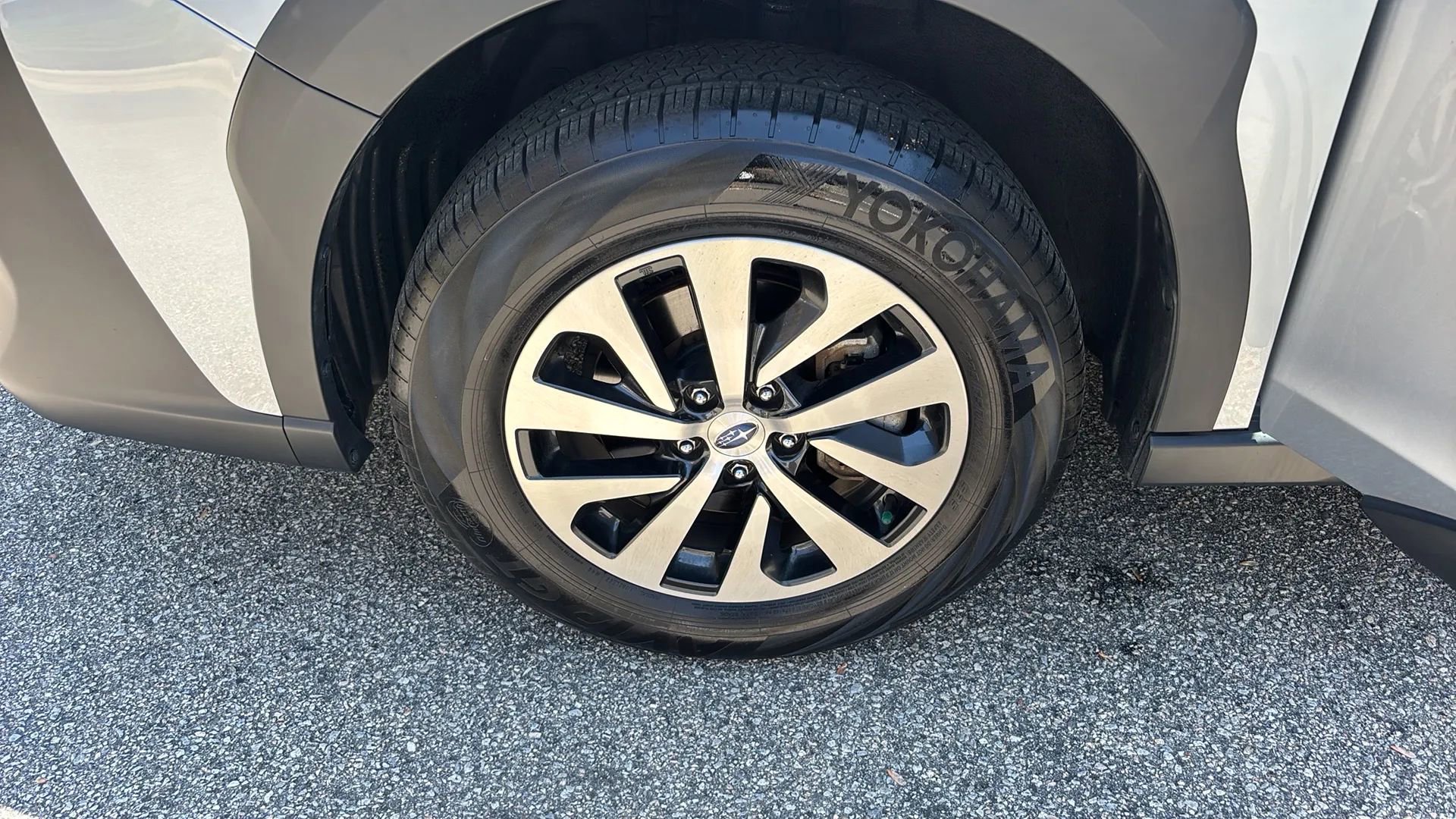 Used 2023 Subaru Outback Premium image 23