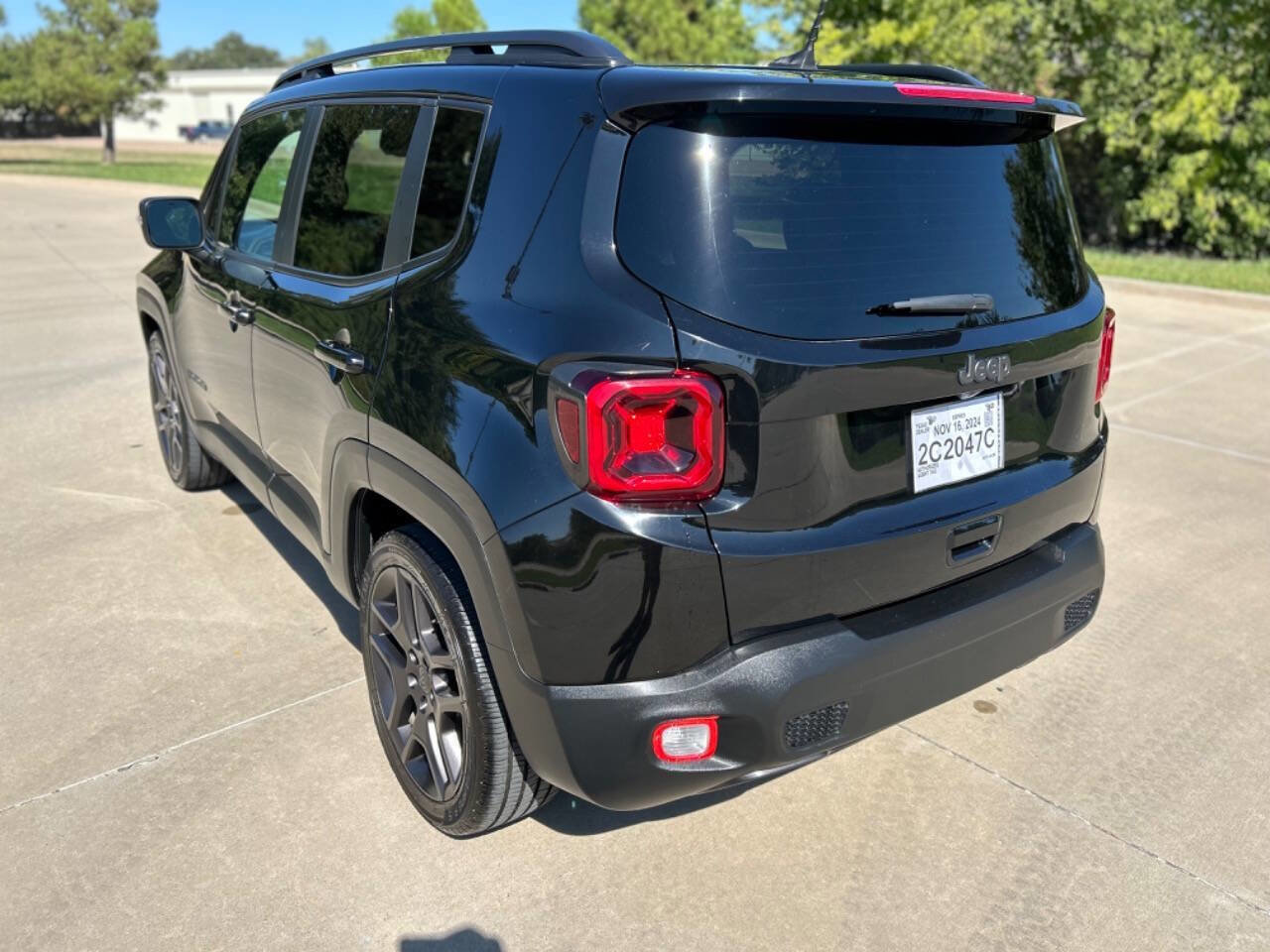Used 2020 Jeep Renegade Altitude image 8