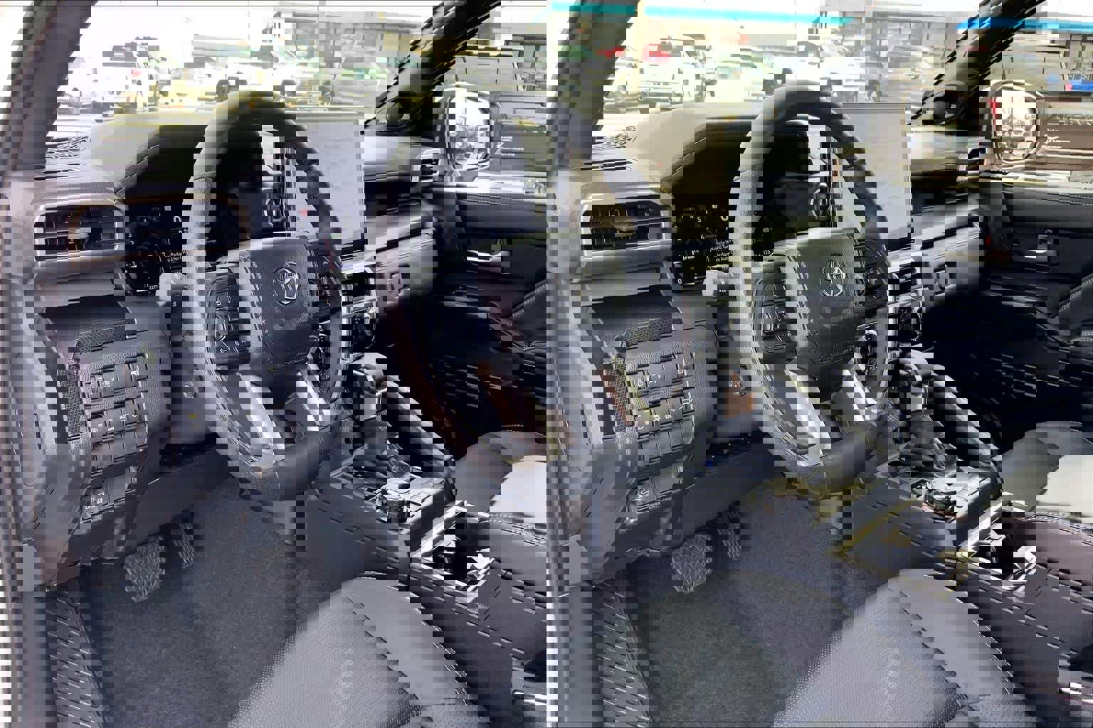 Used 2025 Toyota 4Runner Limited image 17