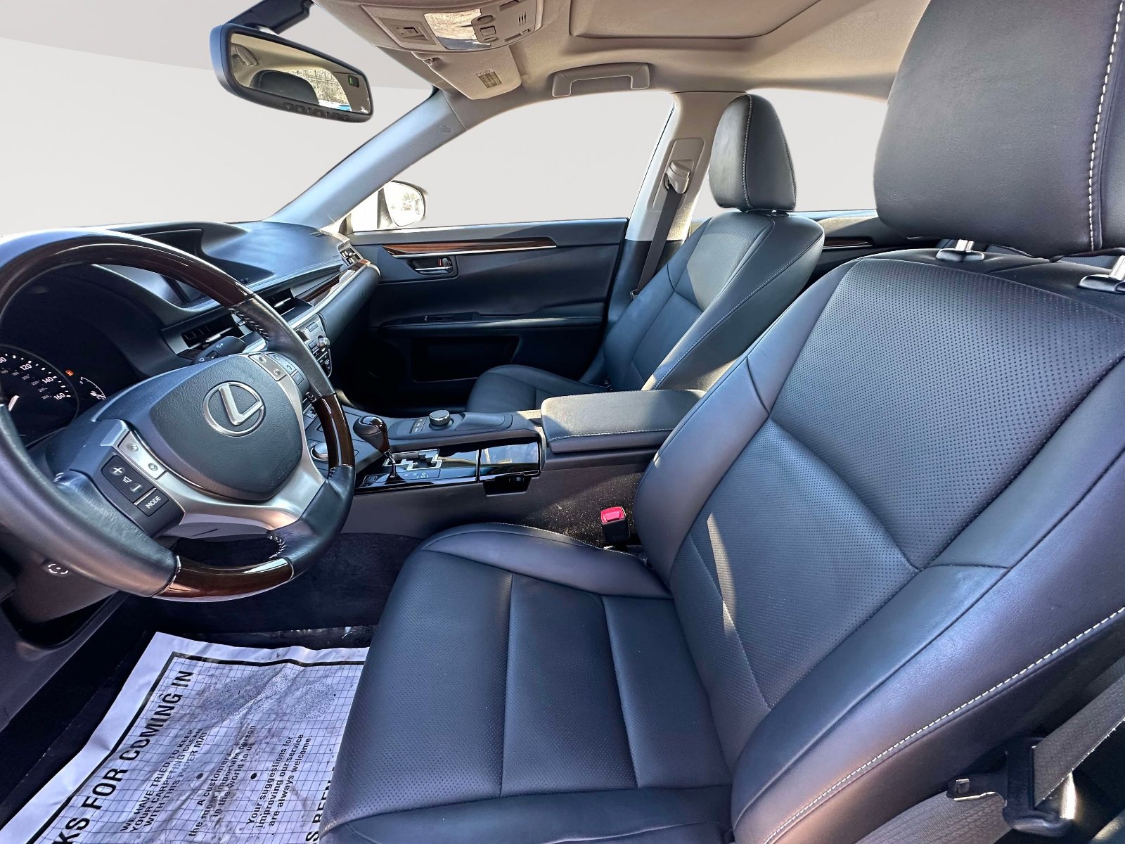 Used 2015 Lexus ES 350 image 25