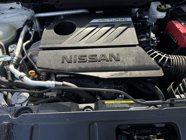 Used 2024 Nissan Rogue SV w/ SV Premium Package FWD image 33