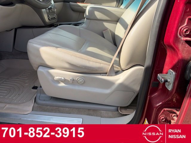 Used 2007 GMC Yukon SLT w/ SLT Preferred Equipment Group AWD/4WD image 9