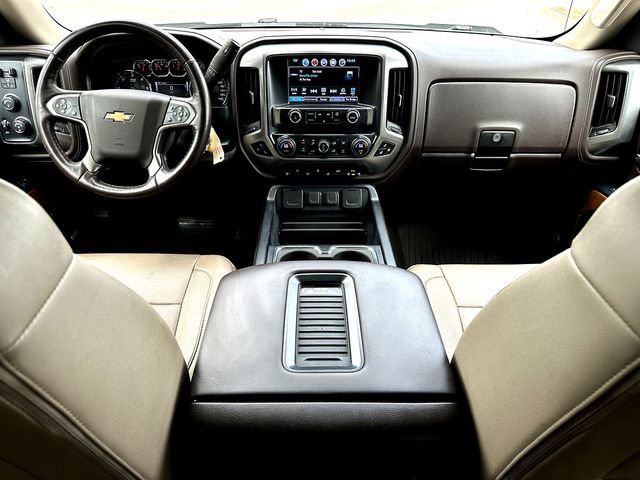 Used 2017 Chevrolet Silverado 1500 LTZ w/ High Desert Package AWD/4WD image 29