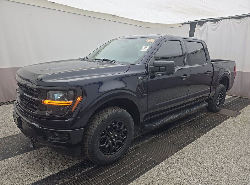 Used 2024 Ford F150 XLT w/ XLT Black Appearance Package AWD/4WD image 2