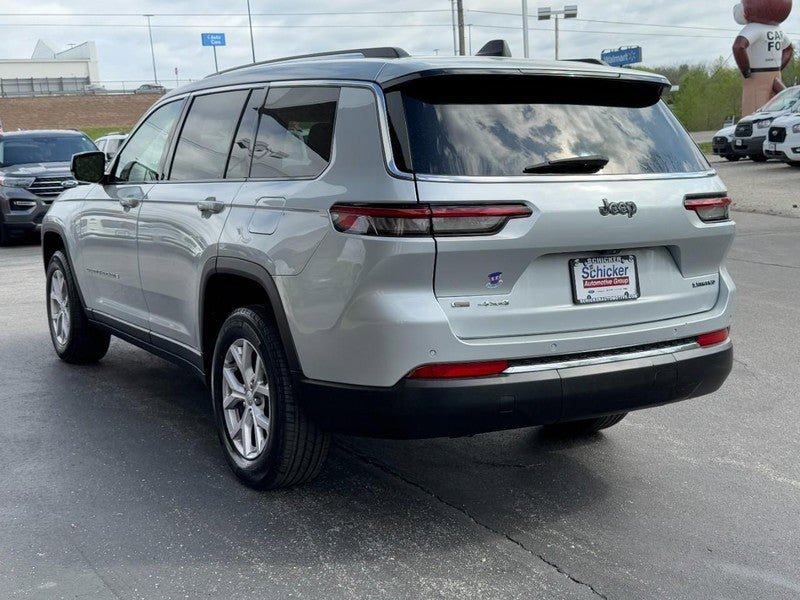 Used 2022 Jeep Grand Cherokee L Limited AWD/4WD image 6