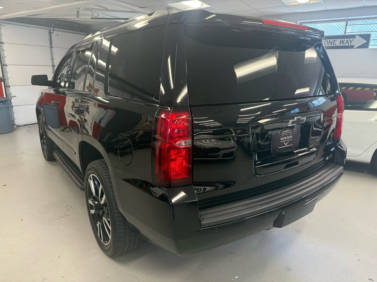 Used 2018 Chevrolet Tahoe Premier image 5