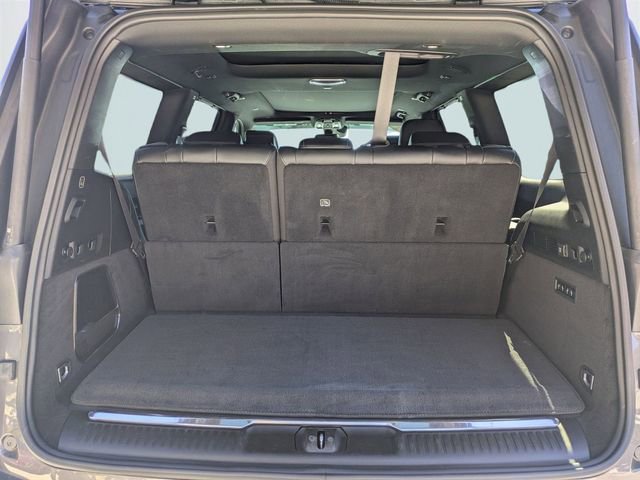 Used 2023 Jeep Grand Wagoneer 4WD w/ Convenience Group III image 13