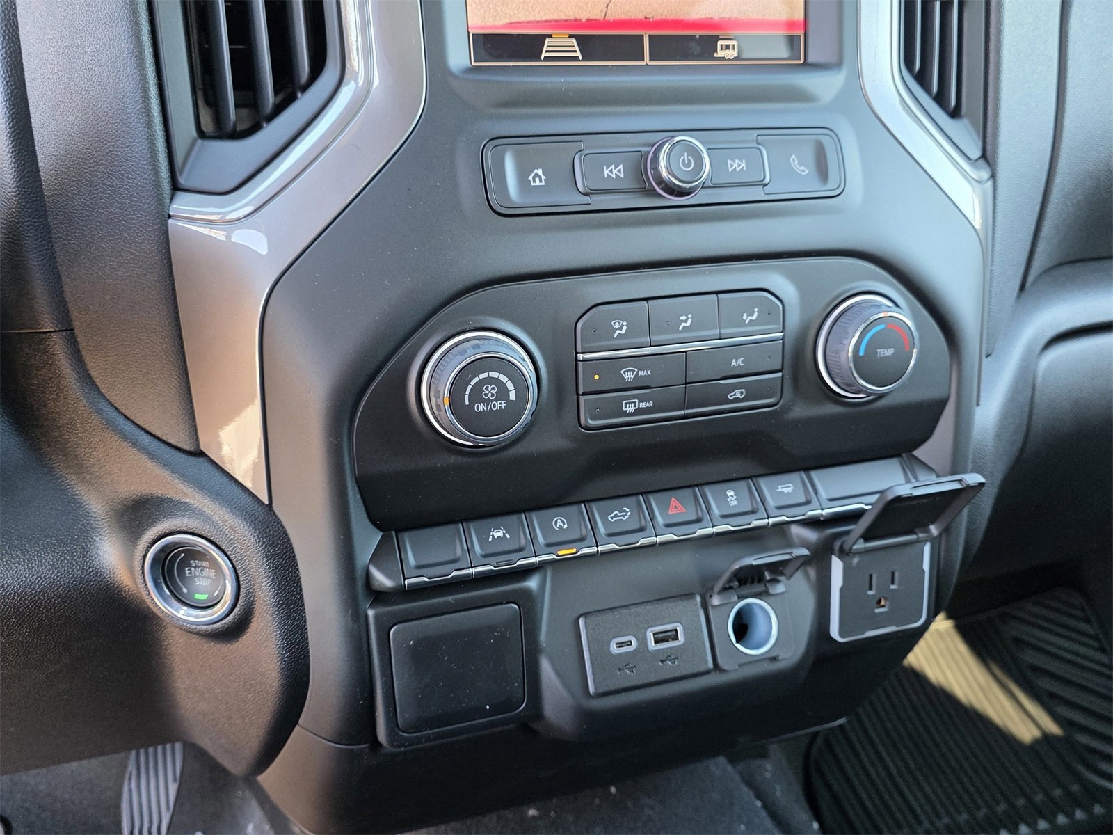 New 2026 Chevrolet Silverado 1500 Custom image 18