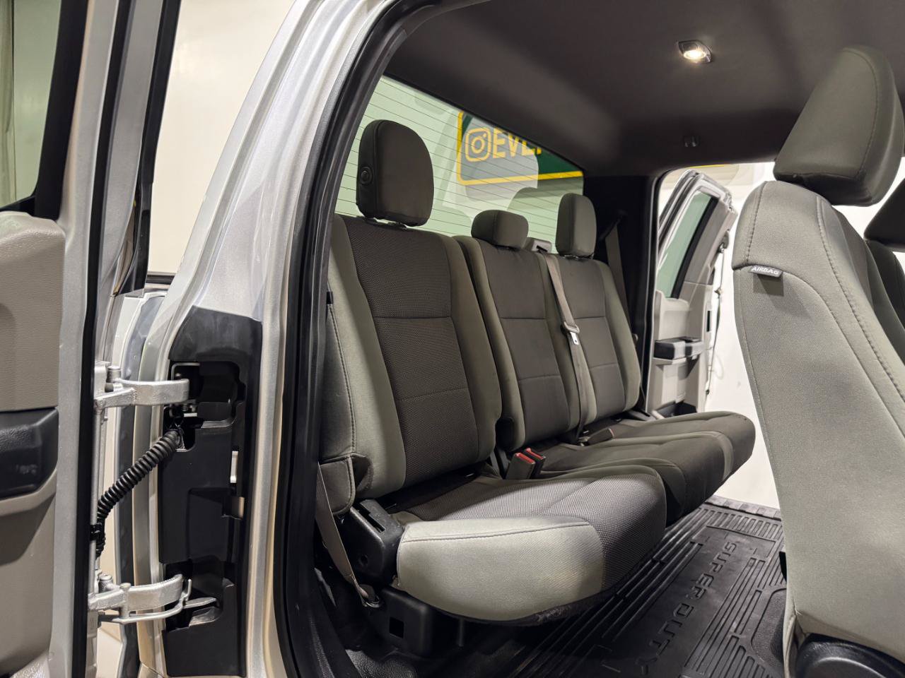 Used 2018 Ford F250 XL w/ Power Equipment Group AWD/4WD image 18