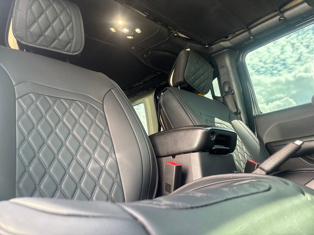 Used 2019 Jeep Wrangler Unlimited Sport S image 21