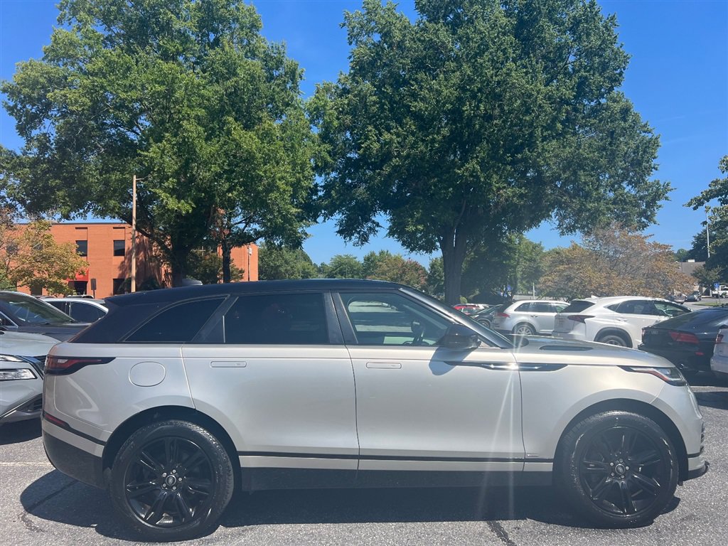 Used 2020 Land Rover Range Rover Velar R-Dynamic S AWD/4WD image 10