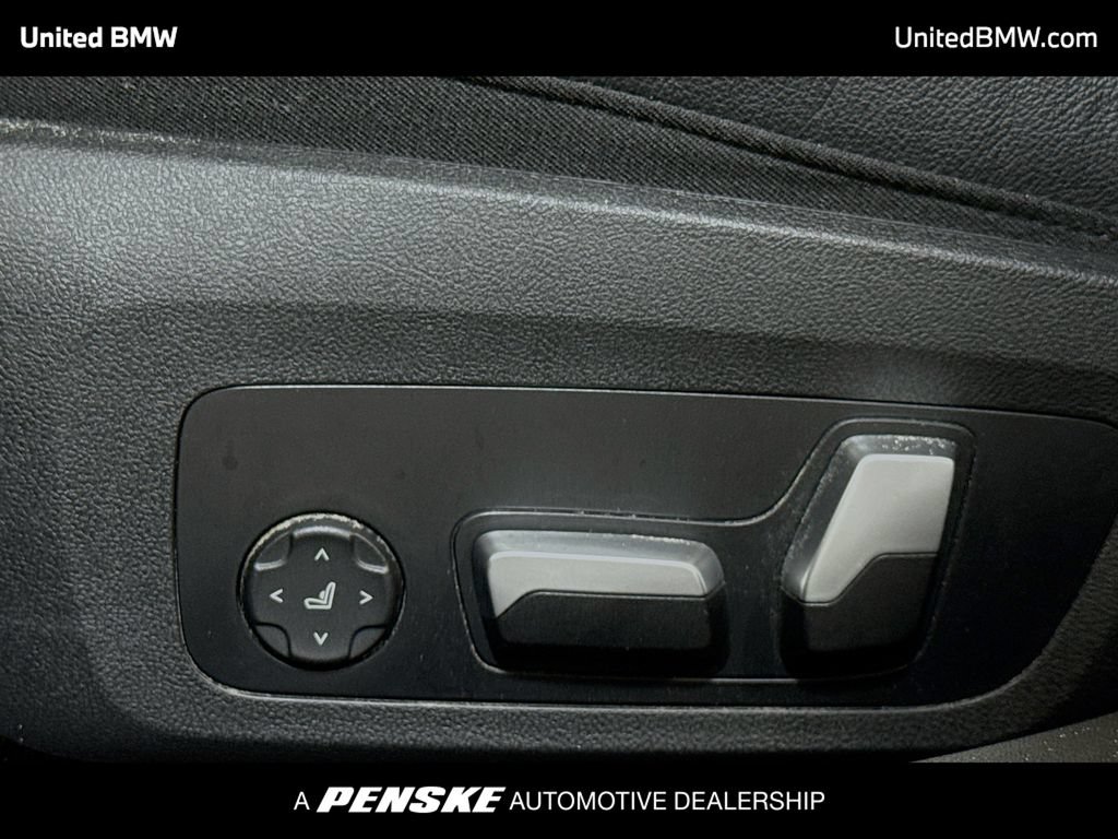 Used 2023 BMW i4 eDrive40 RWD image 4
