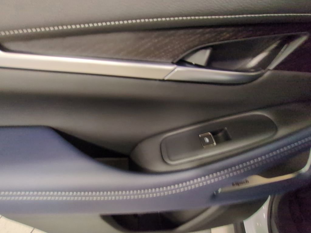 New 2026 INFINITI QX60 Sport w/ Dark Cargo Package image 20