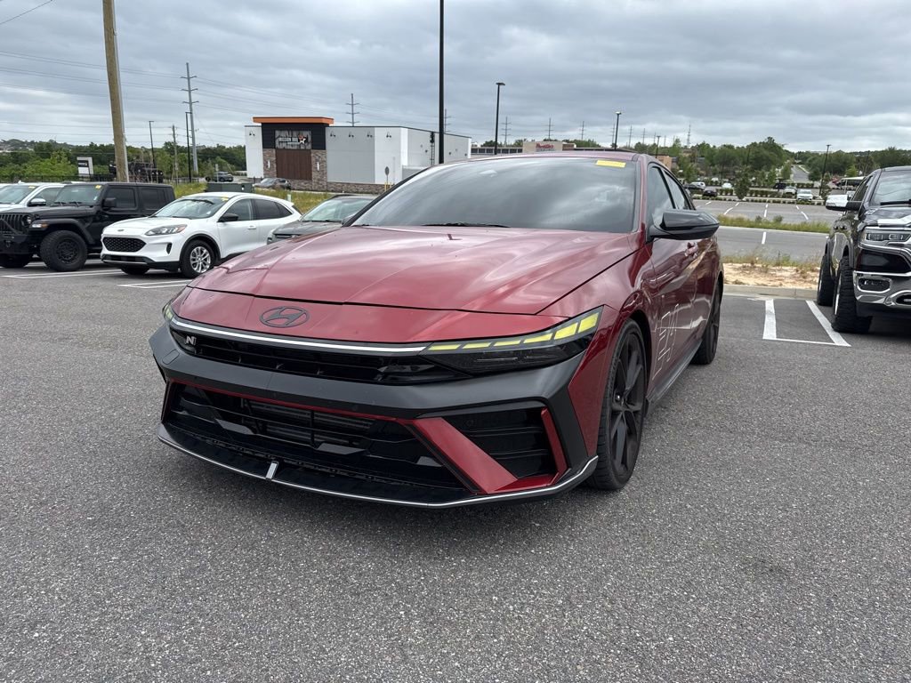 Used 2025 Hyundai Elantra N FWD image 5