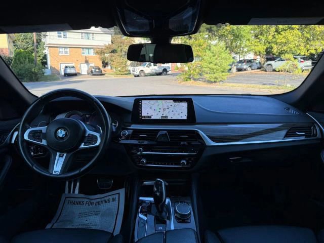 Used 2018 BMW 540i xDrive image 25