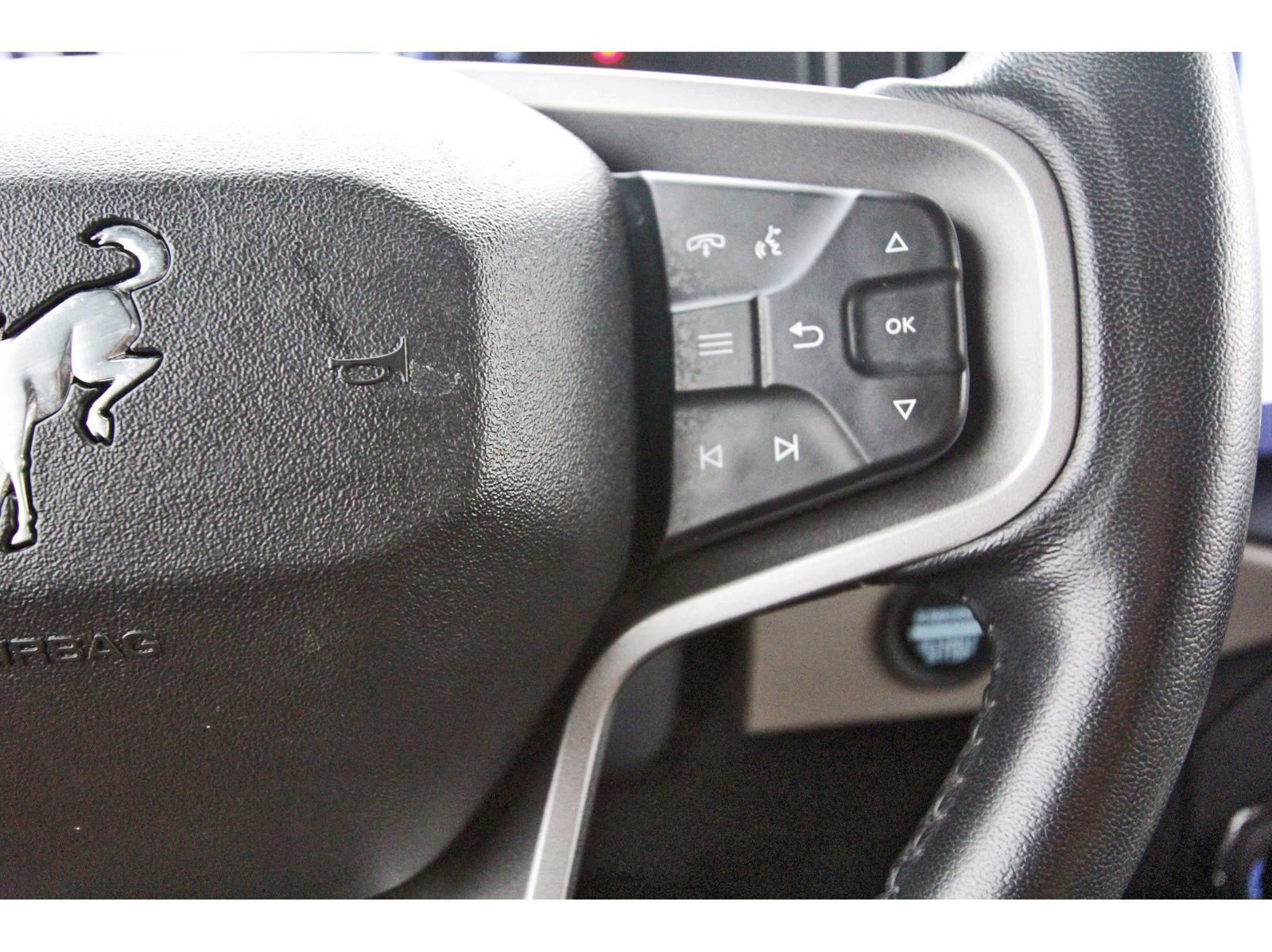 Used 2022 Ford Bronco Wildtrak image 18