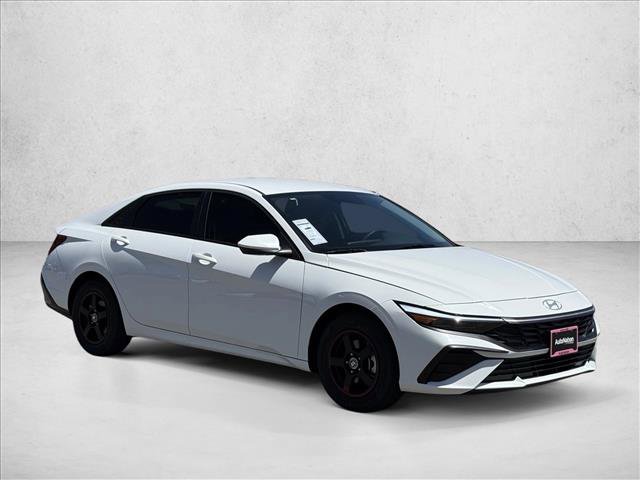 New 2026 Hyundai Elantra SE w/ Cargo Package FWD image 6