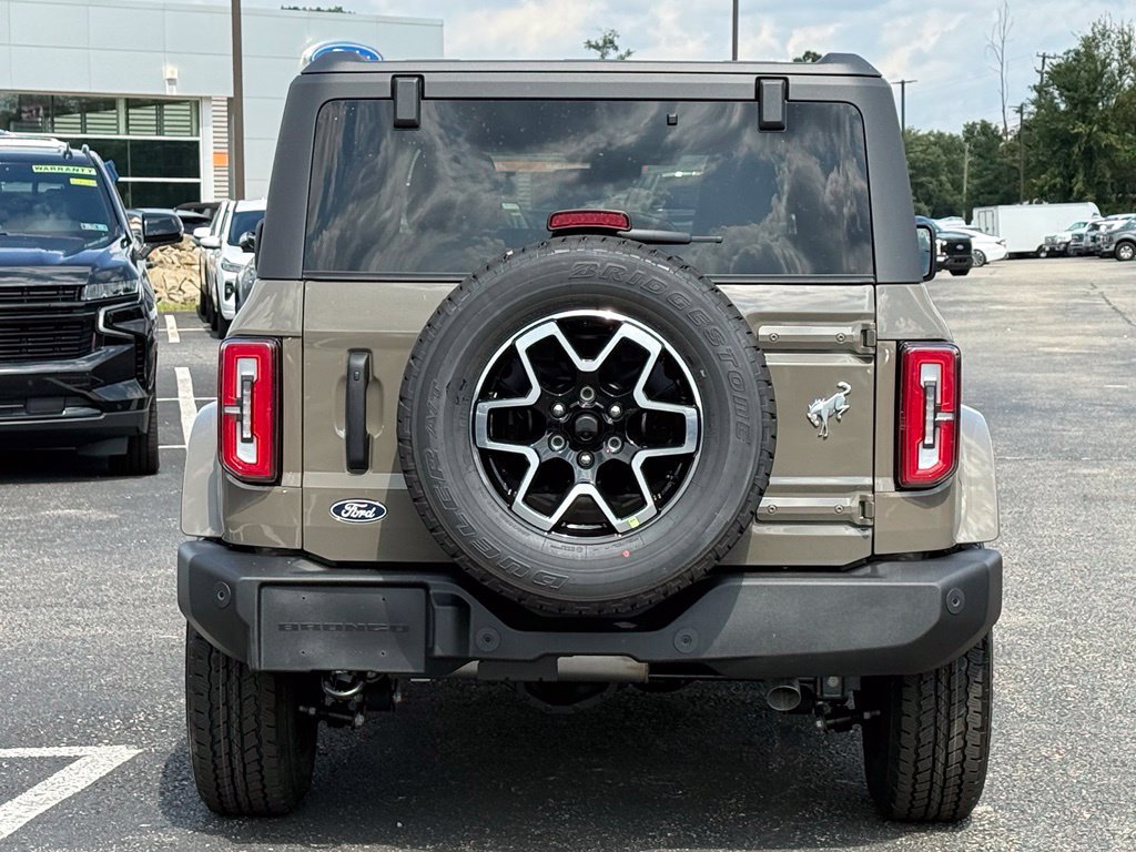 New 2026 Ford Bronco Outer Banks AWD/4WD image 5