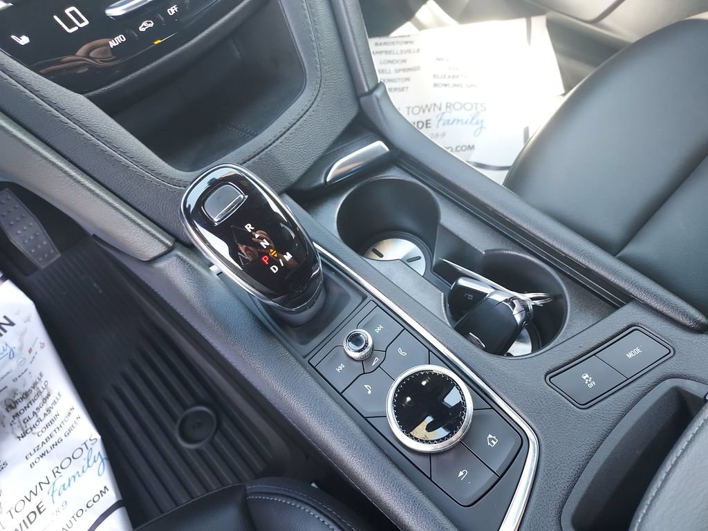 Used 2024 Cadillac XT6 Luxury w/ LPO, Floor Liner Package AWD/4WD image 26