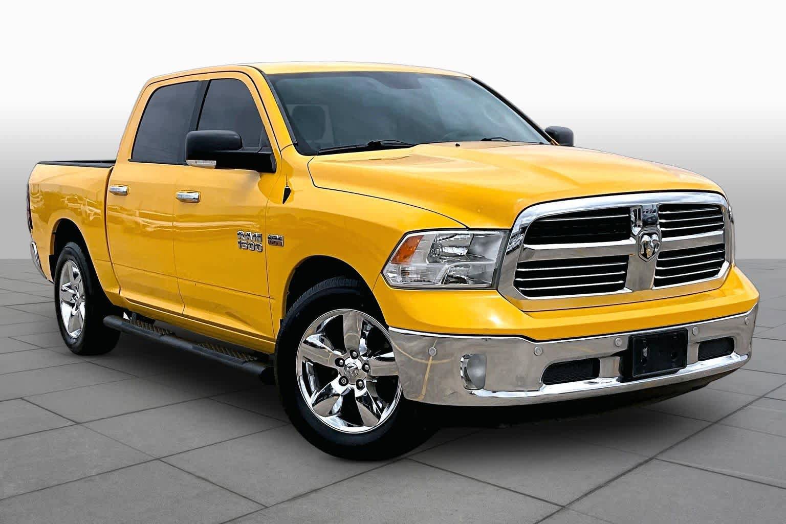 Used 2016 RAM 1500 Lone Star RWD image 3