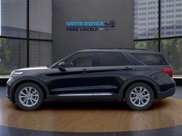 Used 2024 Ford Explorer XLT w/ Equipment Group 202A image 5