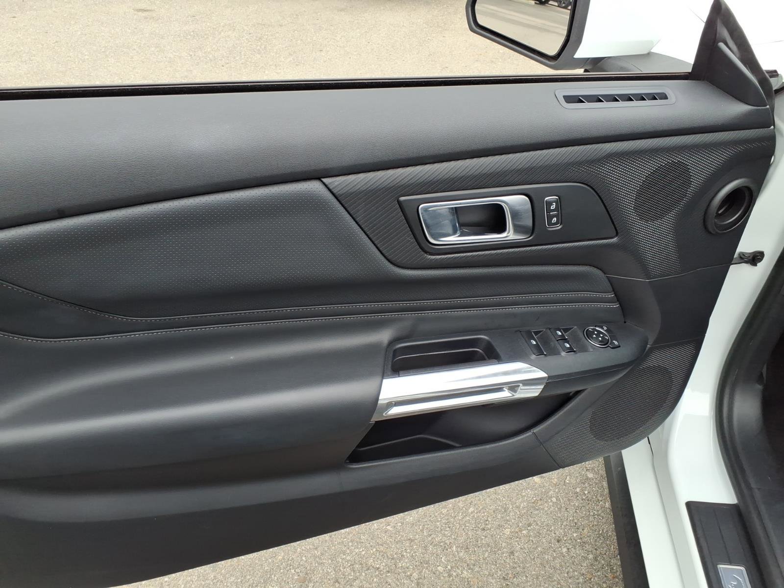 Used 2025 Ford Mustang Premium RWD image 18