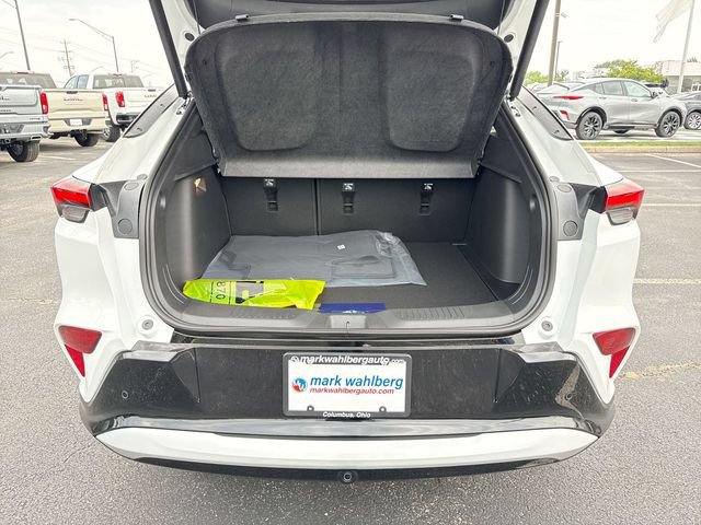 New 2026 Buick Envista Sport Touring w/ Convenience I Package FWD image 23