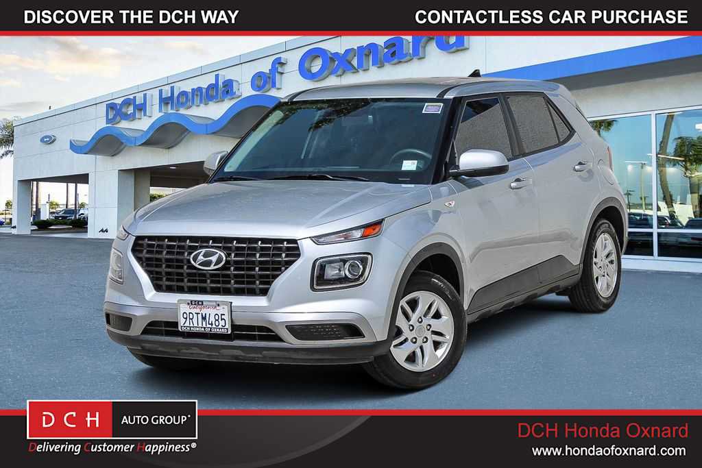 Used 2022 Hyundai Venue SE image 1