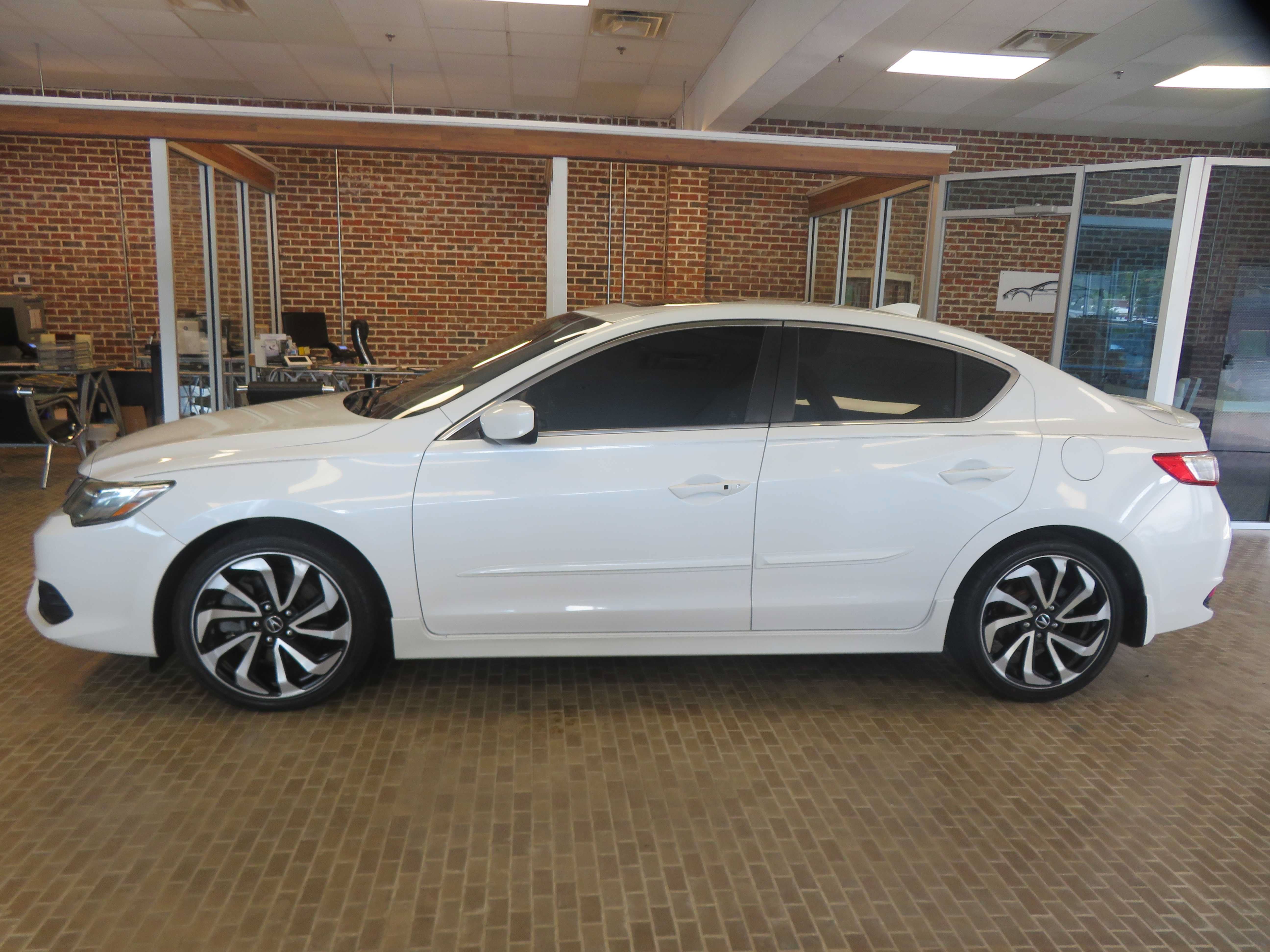 Used 2016 Acura ILX FWD image 67