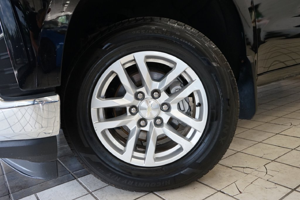 Used 2020 Chevrolet Silverado 1500 LT w/ All-Star Edition AWD/4WD image 48