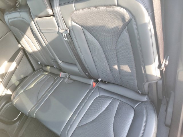 Used 2023 Lincoln Nautilus Reserve AWD/4WD image 45