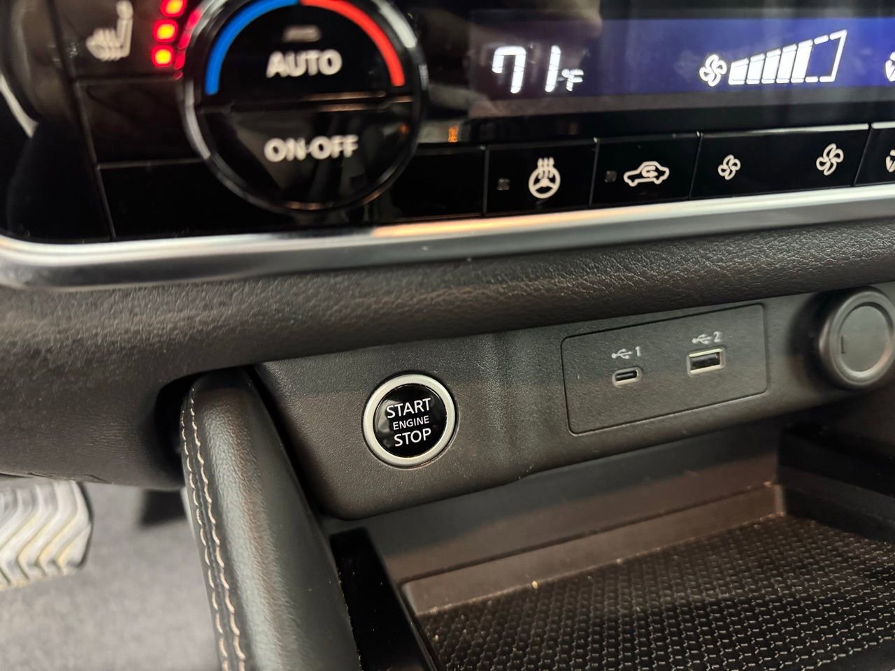 Used 2023 Nissan Rogue SL image 23