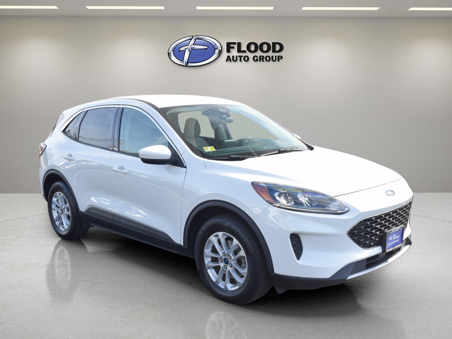 Certified 2020 Ford Escape SE