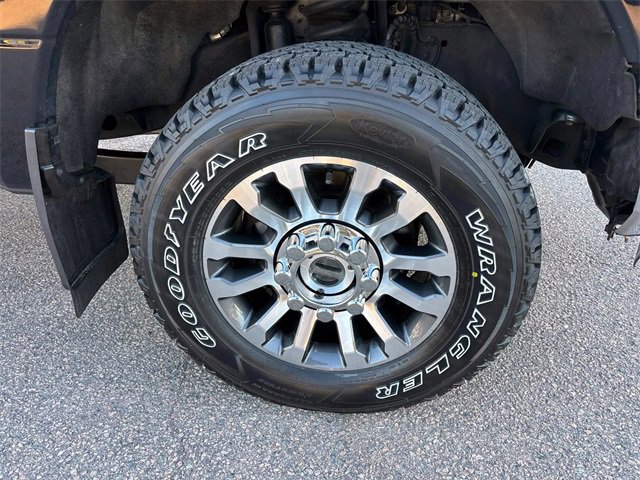 Used 2022 Ford F250 Lariat w/ Lariat Value Package image 34