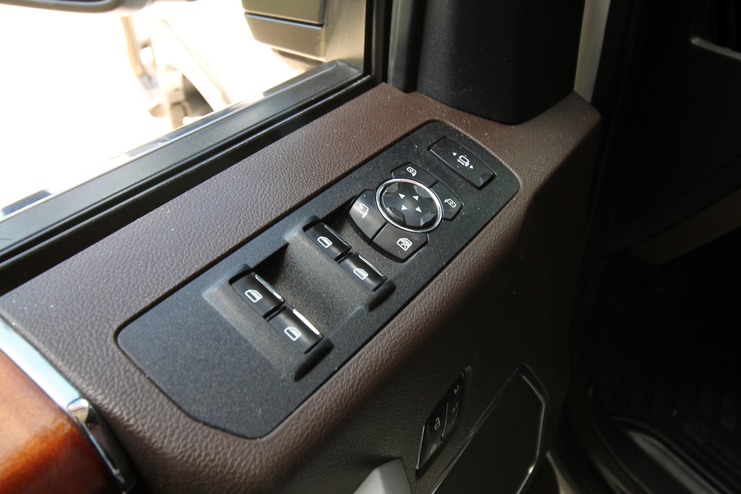 Used 2020 Ford F250 King Ranch w/ King Ranch Ultimate Package AWD/4WD image 21