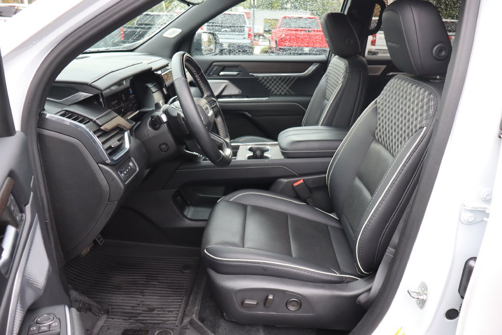 Used 2024 GMC Acadia Denali w/ Super Cruise Package AWD/4WD image 5