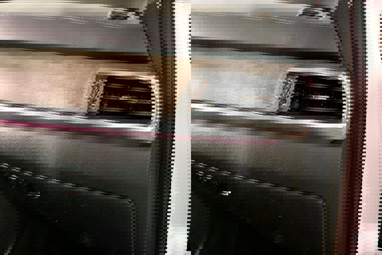 Used 2021 Kia Telluride SX w/ Towing Package image 16