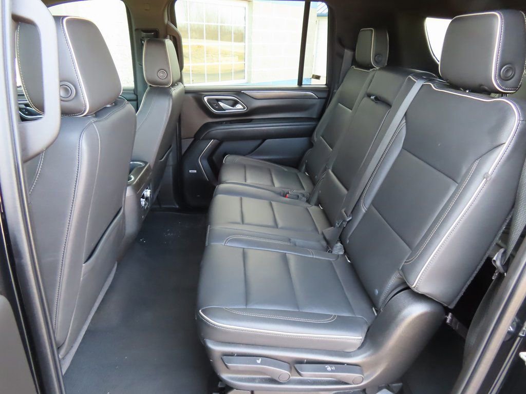 Used 2021 GMC Yukon XL SLT image 26
