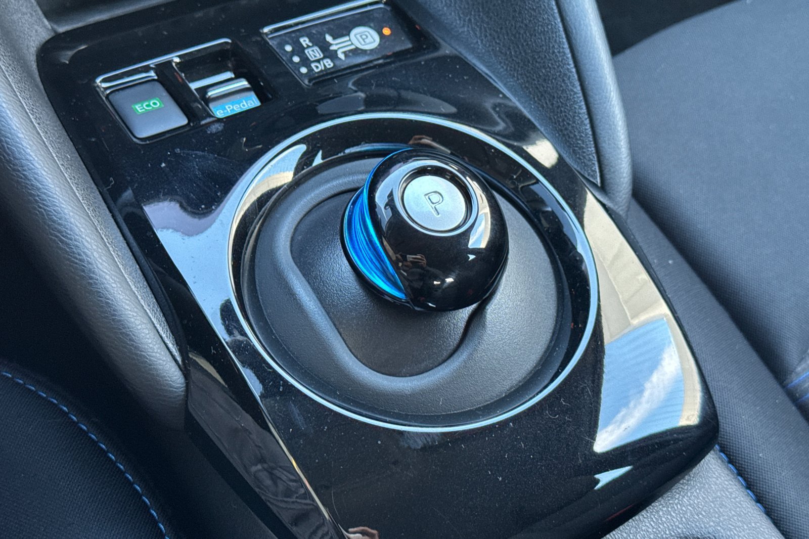 Certified 2023 Nissan Leaf SV Plus FWD image 34