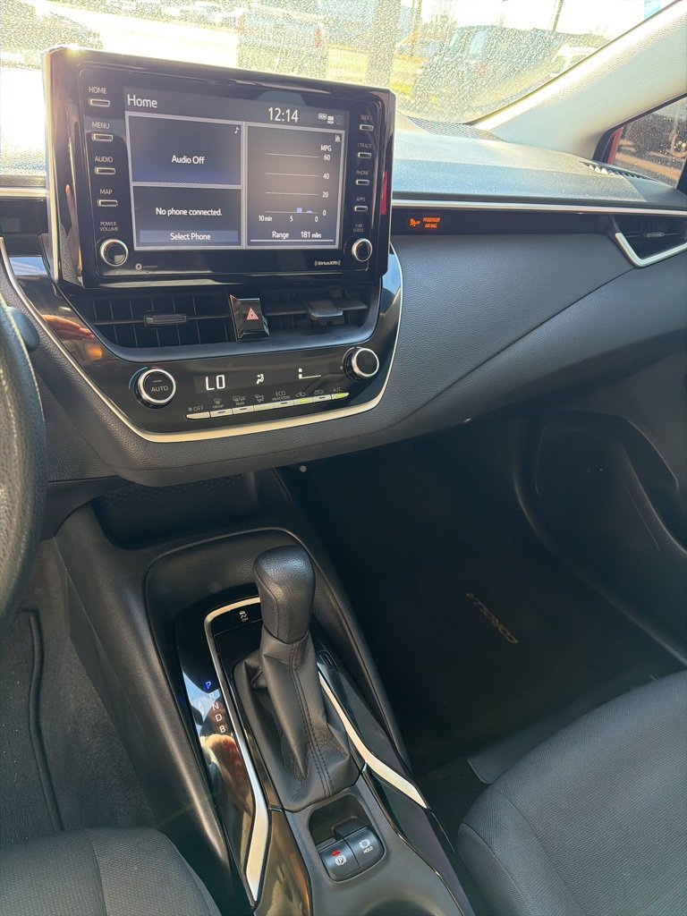 Used 2021 Toyota Corolla LE w/ Body Protection Package (TMS) image 19