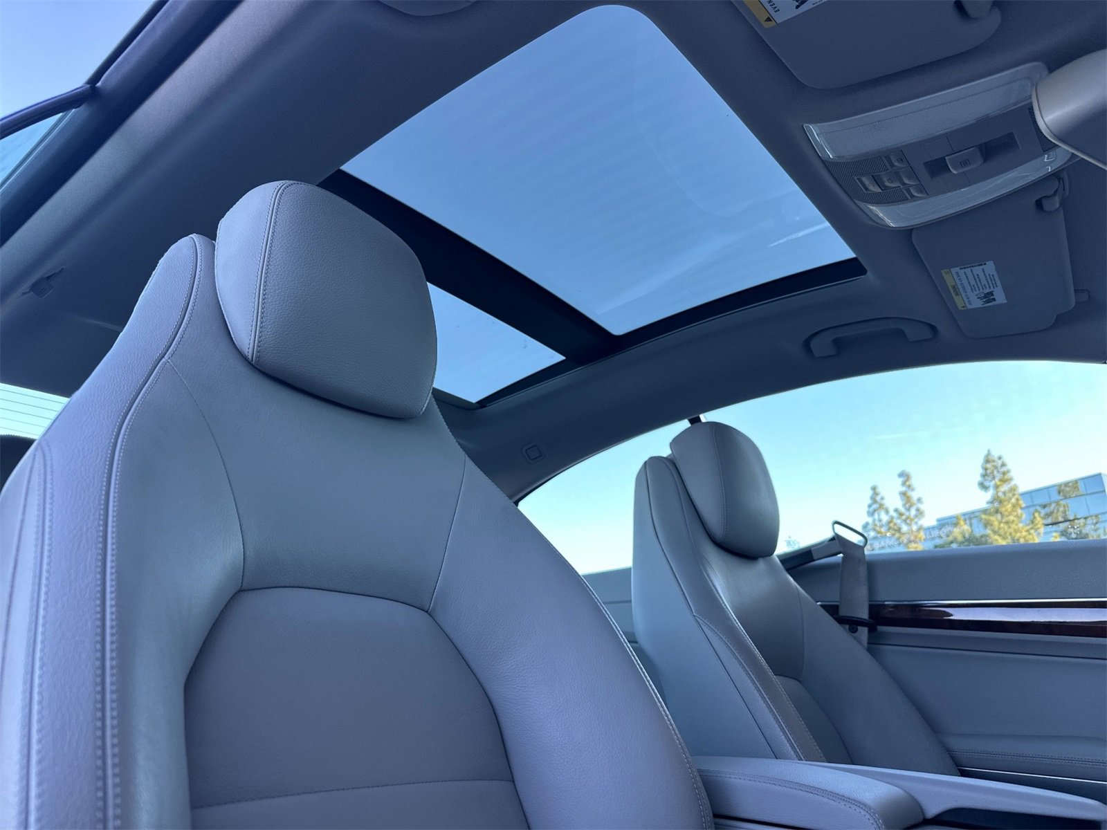 Used 2010 Mercedes-Benz E 350 Coupe image 16