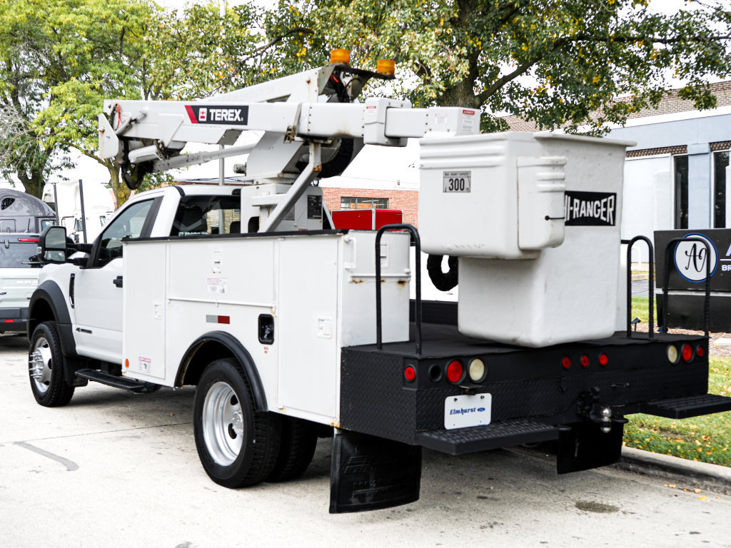 Used 2019 Ford F550 4x4 Regular Cab Super Duty image 4