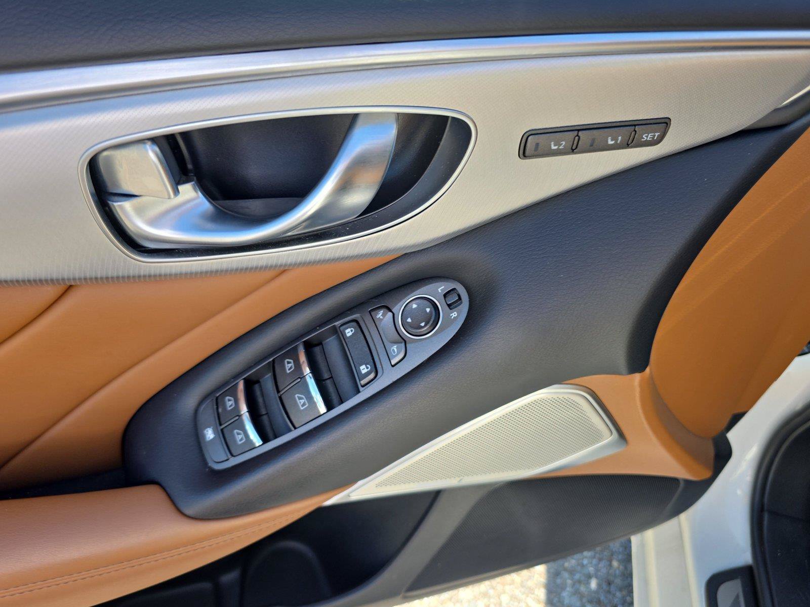 Used 2023 INFINITI Q50 Luxe w/ Cargo Package RWD image 32